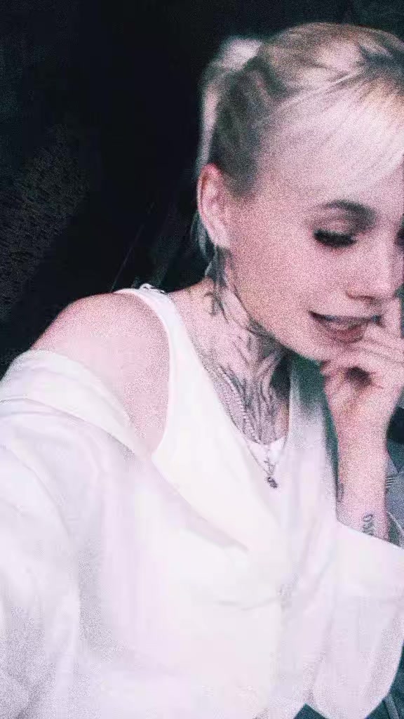 @alena12_025