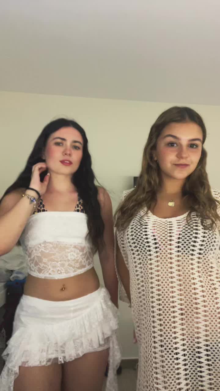 @Paulaamr