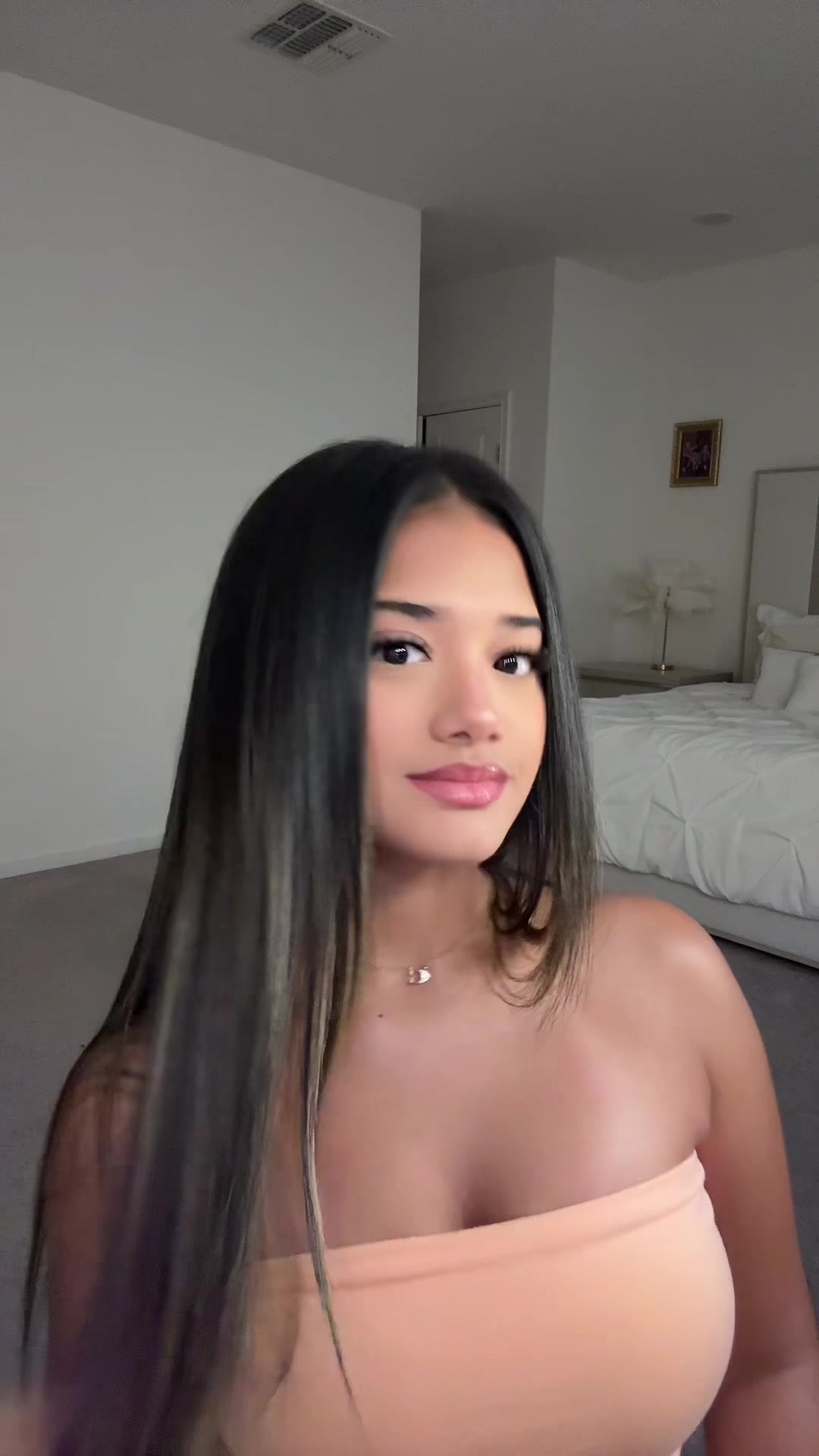 @Hillarypayamps