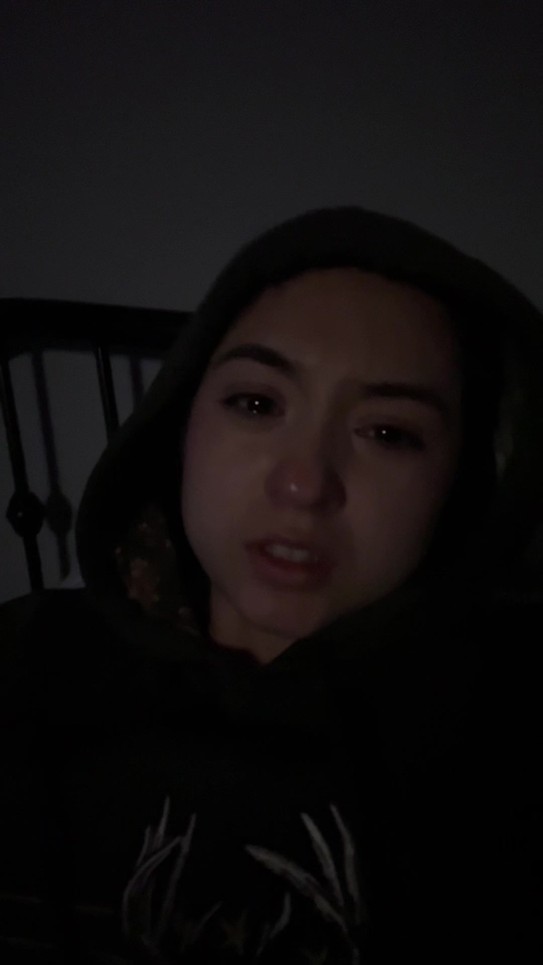@D1 bicep biter