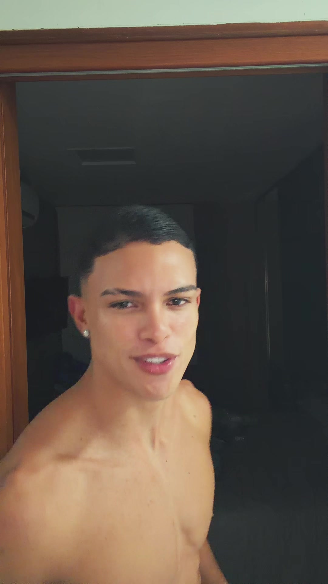 @MacDove
