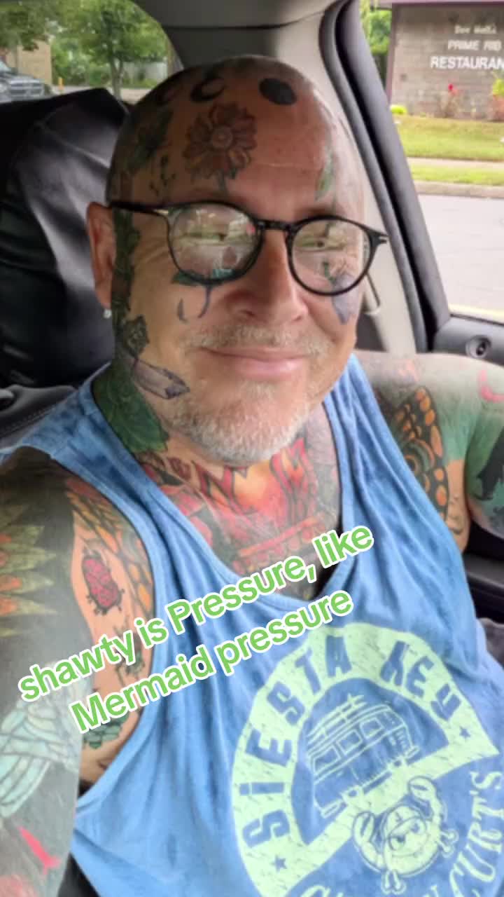 @Tattedhoosierguy