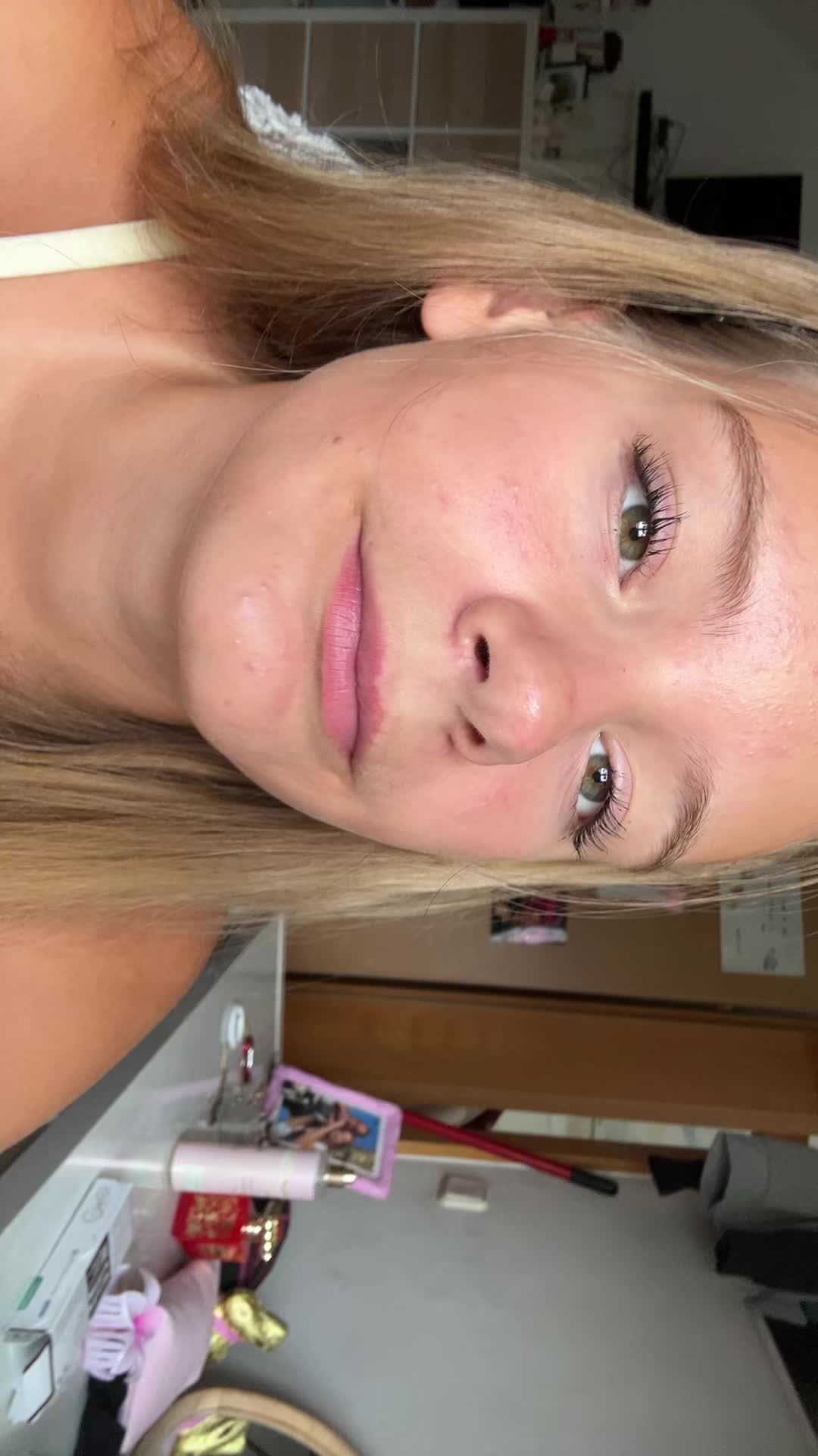 @ᏝᎯᏬᏒᎯ._.🎀💐
