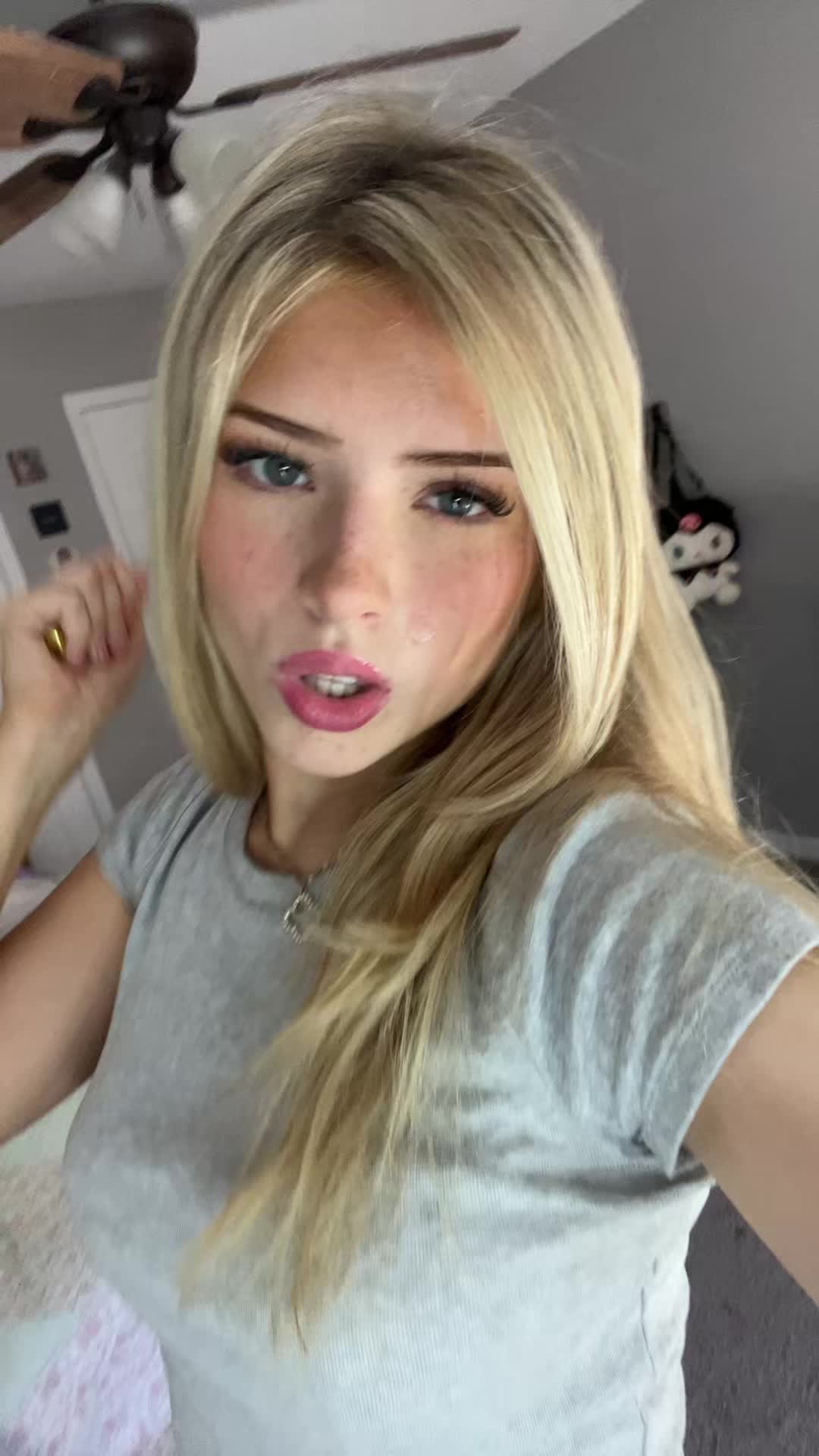 @p00pg1rl2