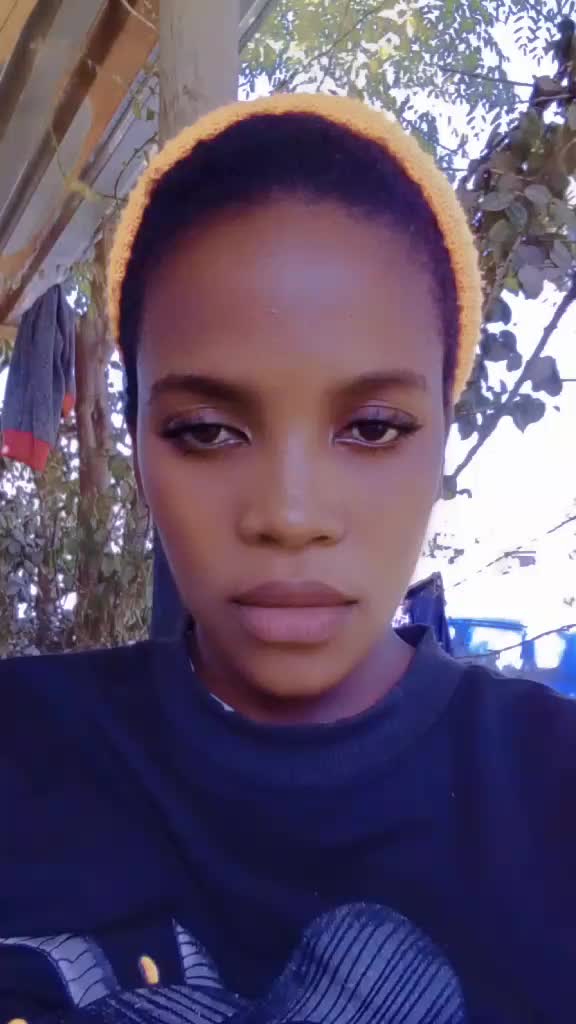 @Zim girl 🌹