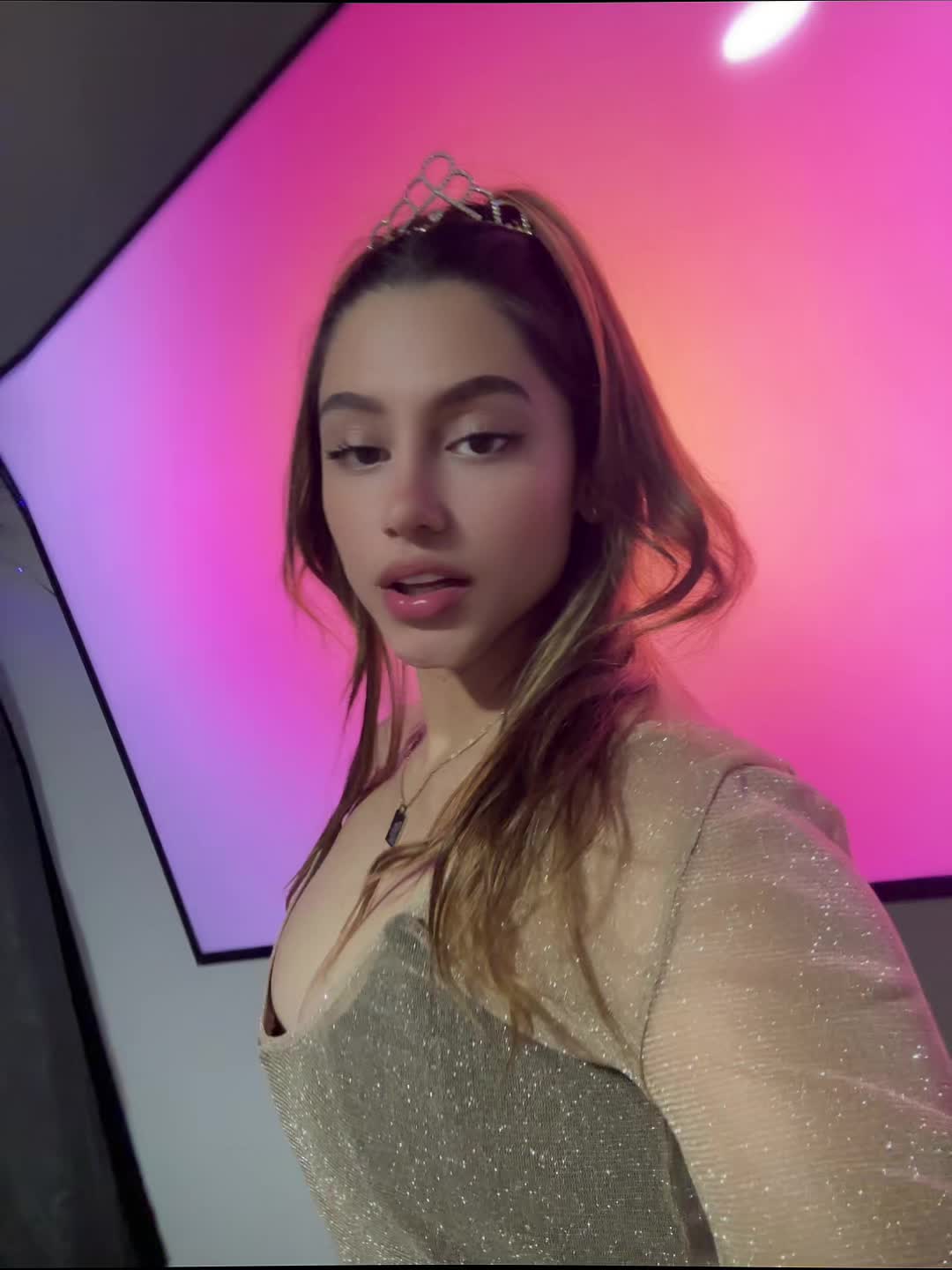 @VA