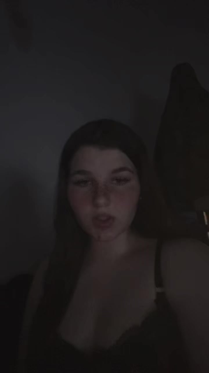 @Ell🦋🫶🏻