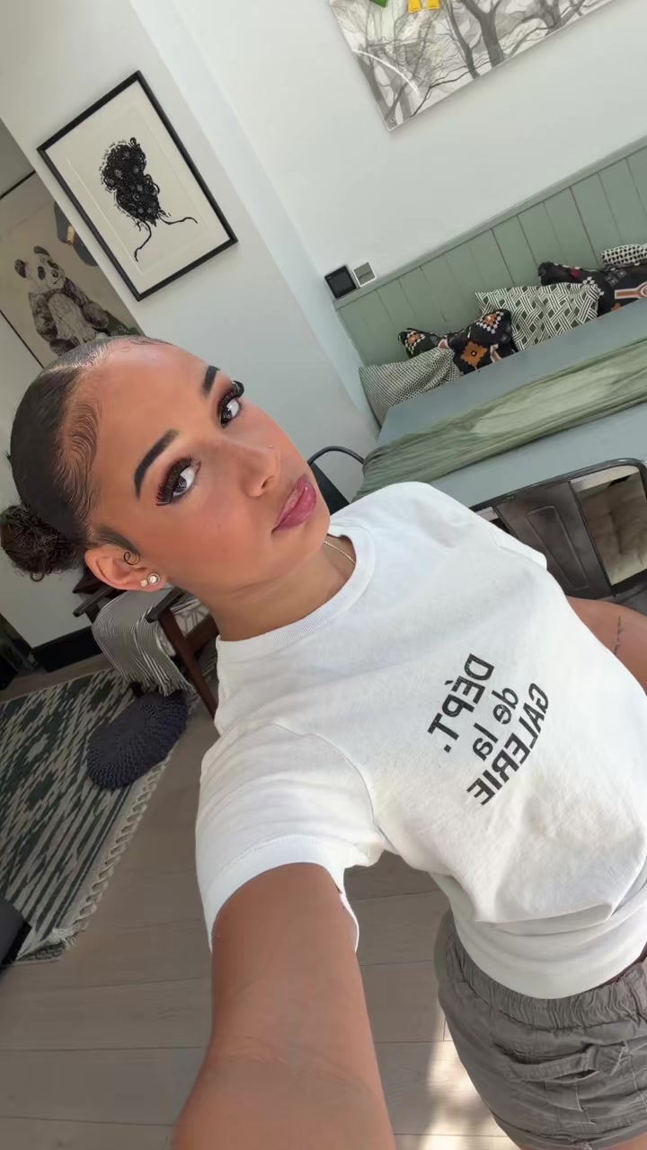 @kaliaaaa
