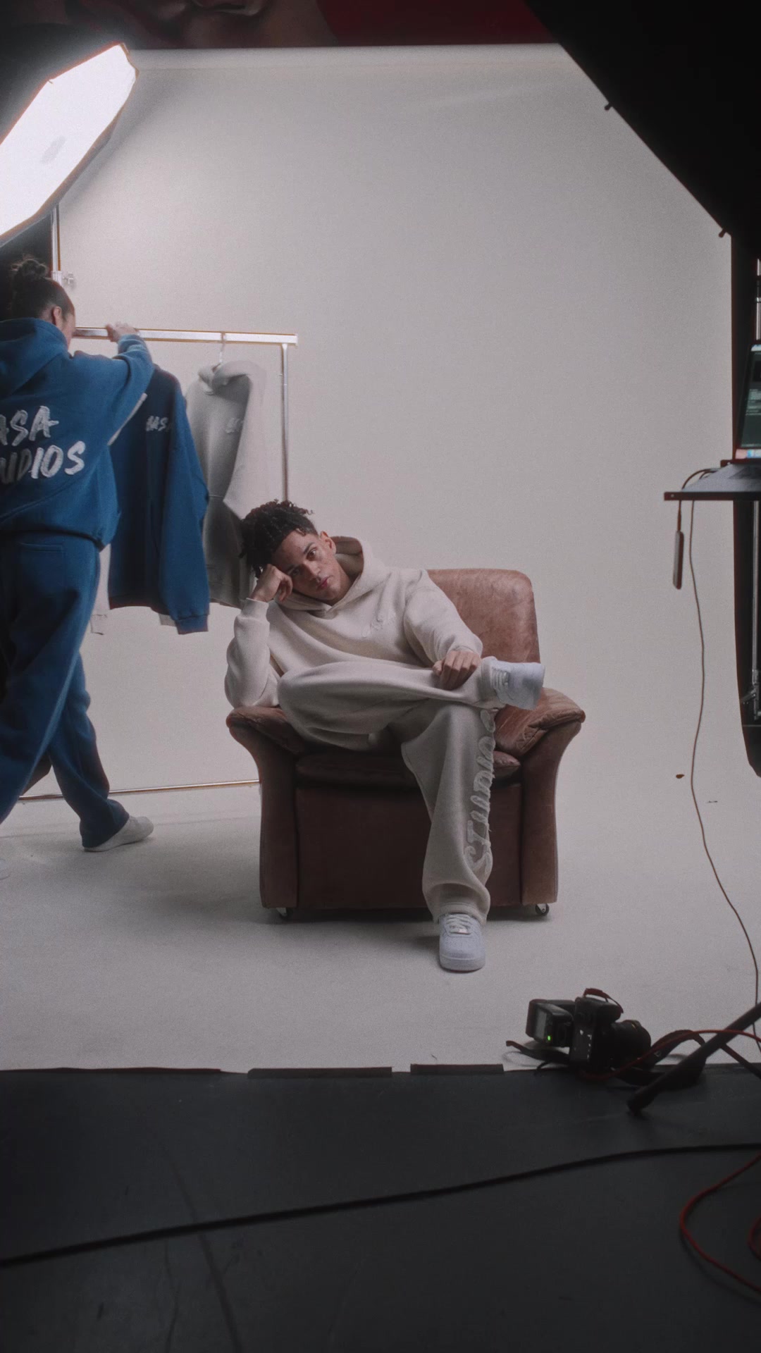 @𝐂𝐀𝐒𝐀 𝐒𝐓𝐔𝐃𝐈𝐎𝐒
