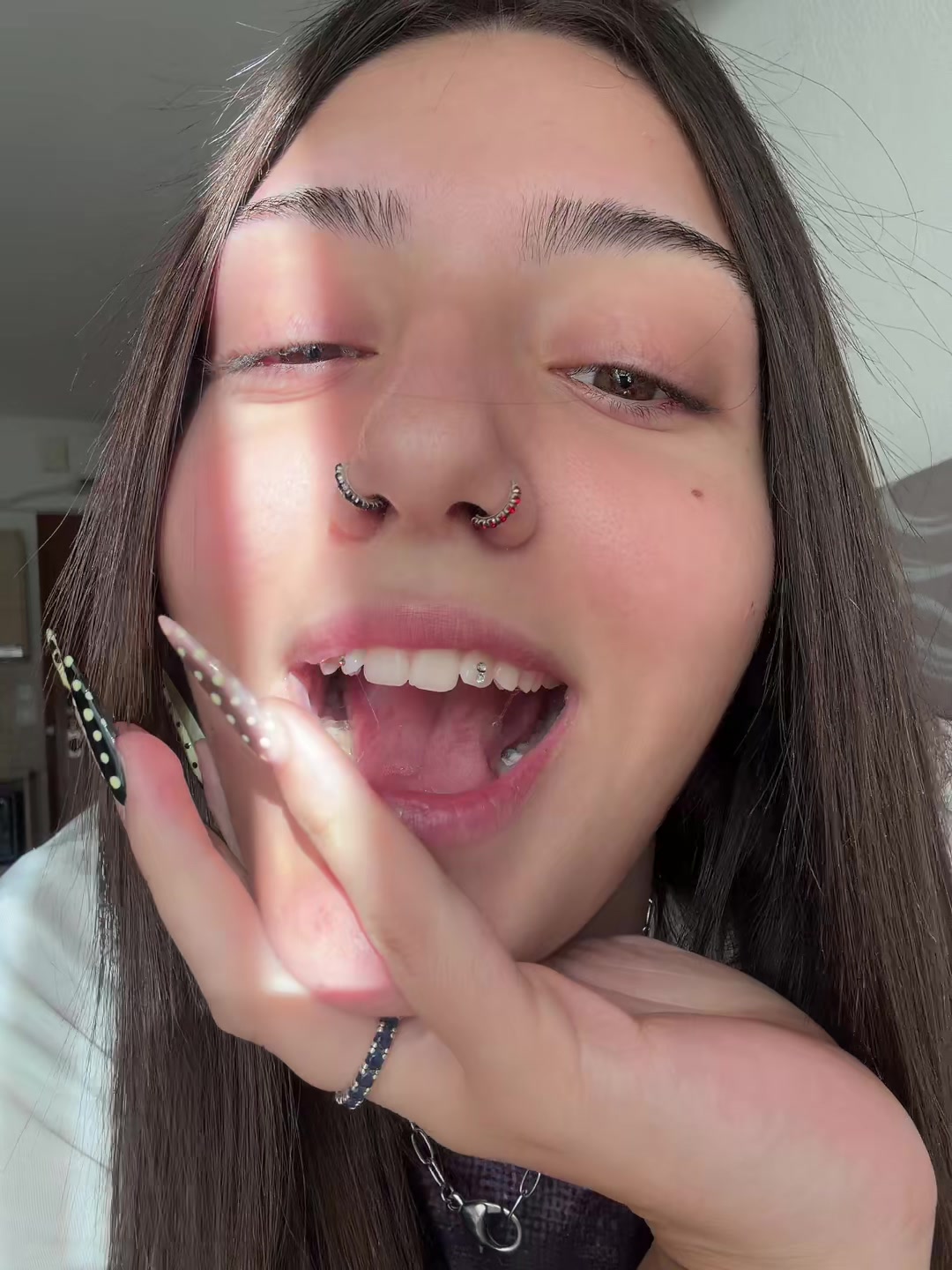 @eleni