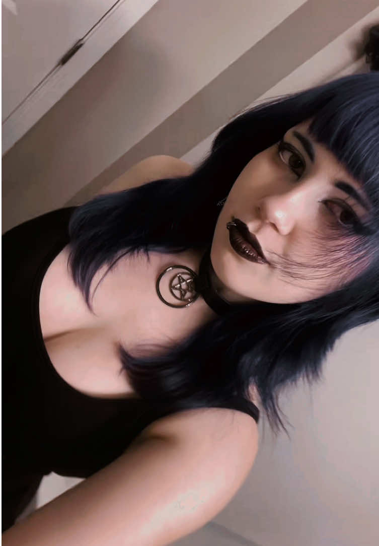 @Lydia🦇