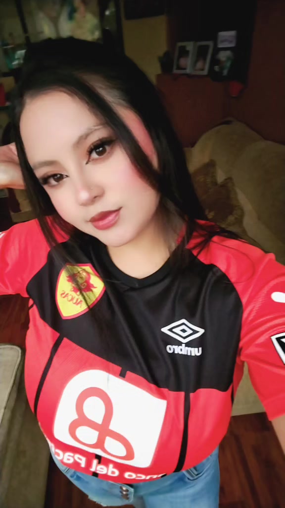 @Niicole Stefaniia 🌻🖤