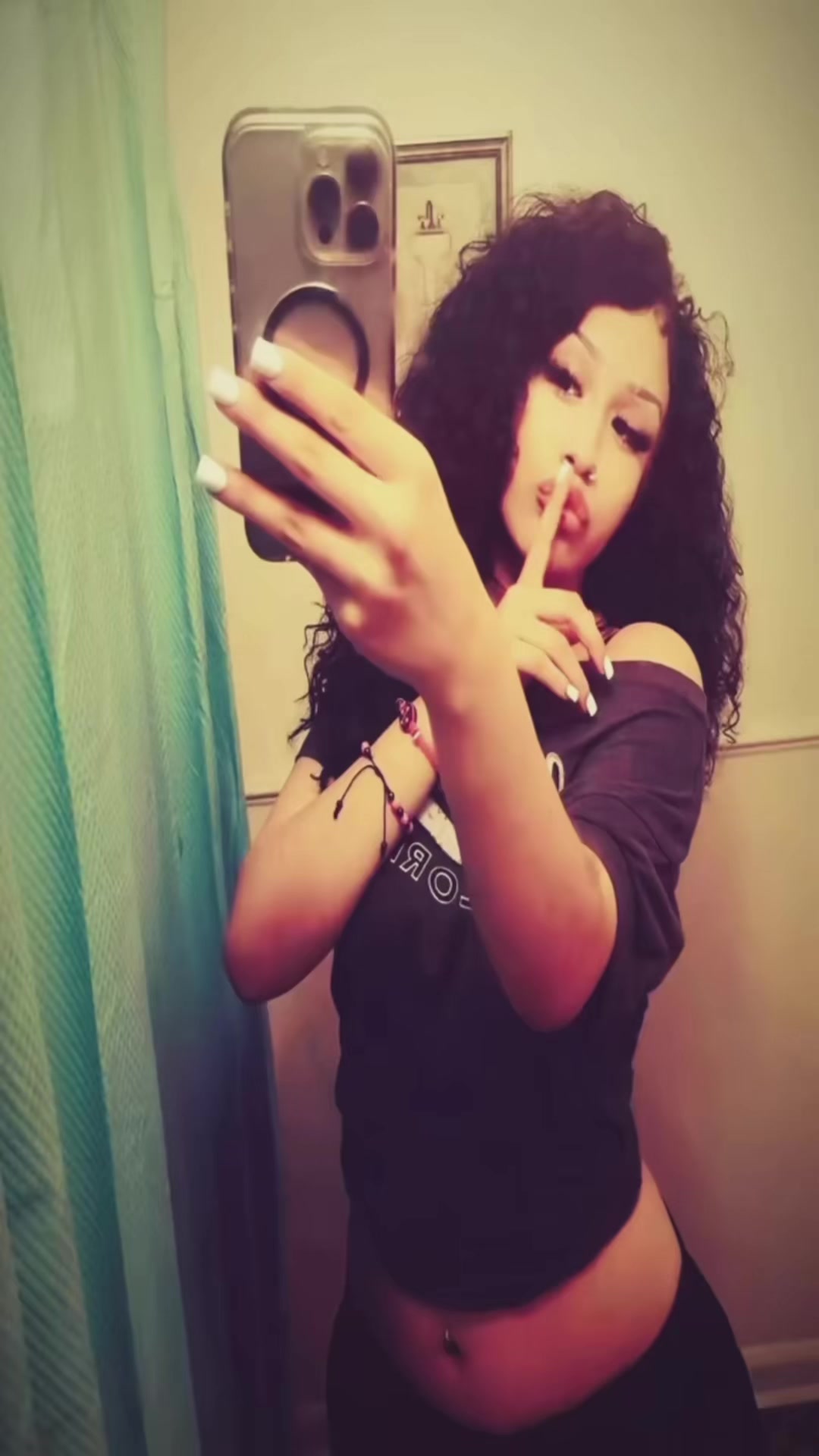 @pinkunicorngrl