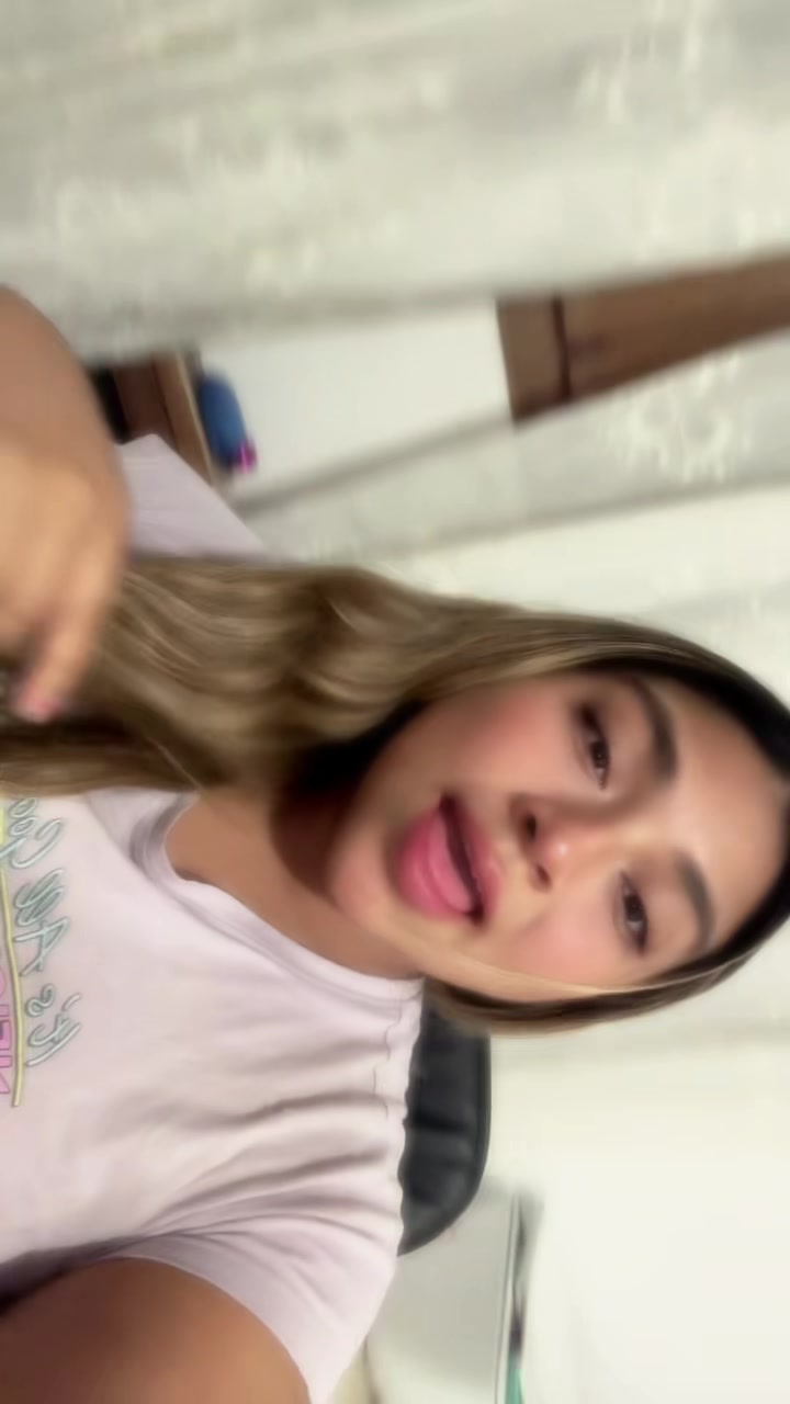 @Danna zuleymi