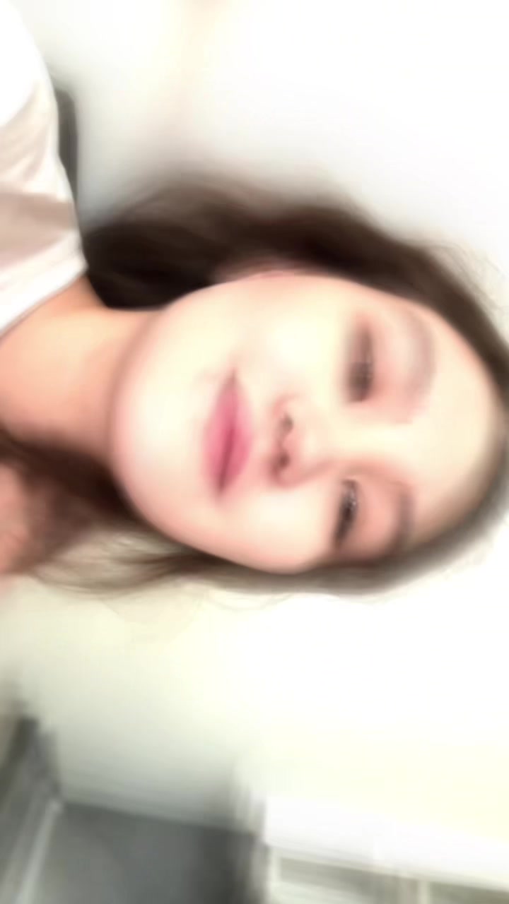 @🕊