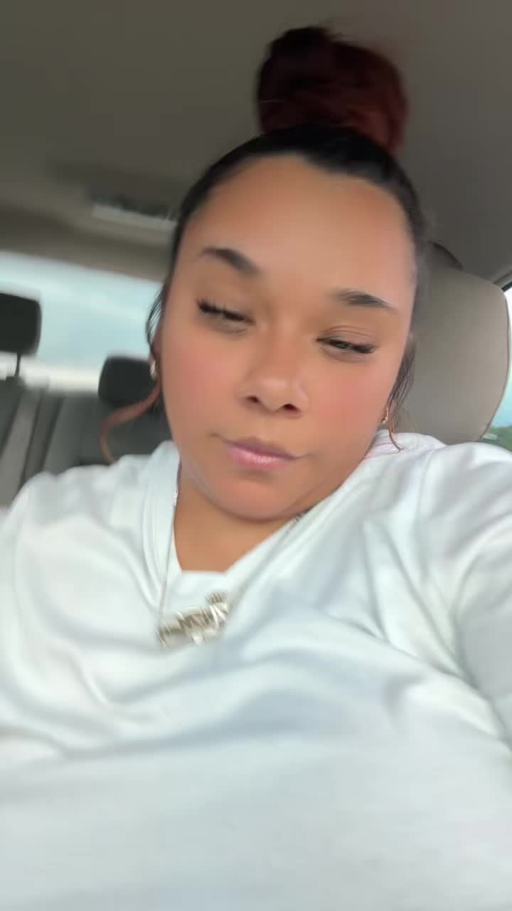 @queennrosee24