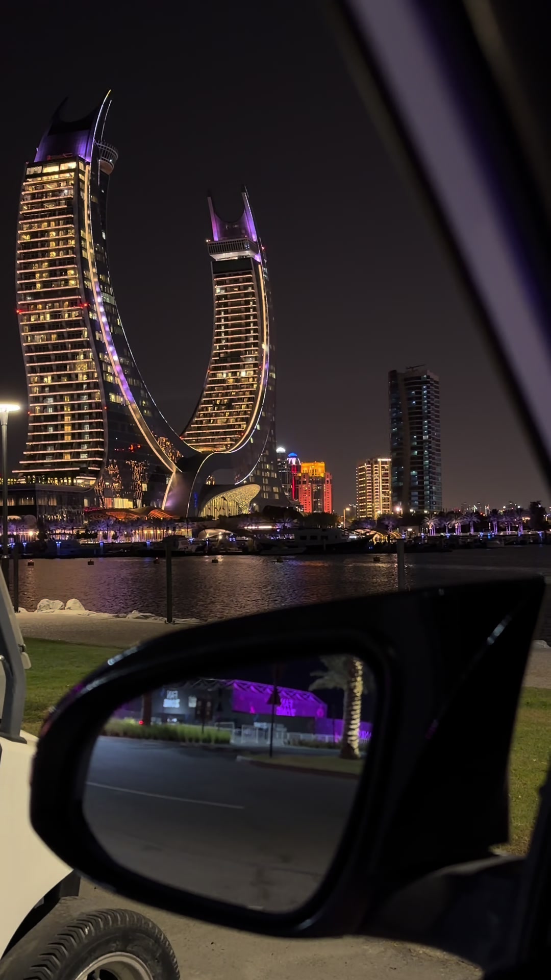 @M /\ Ł I K🇶🇦
