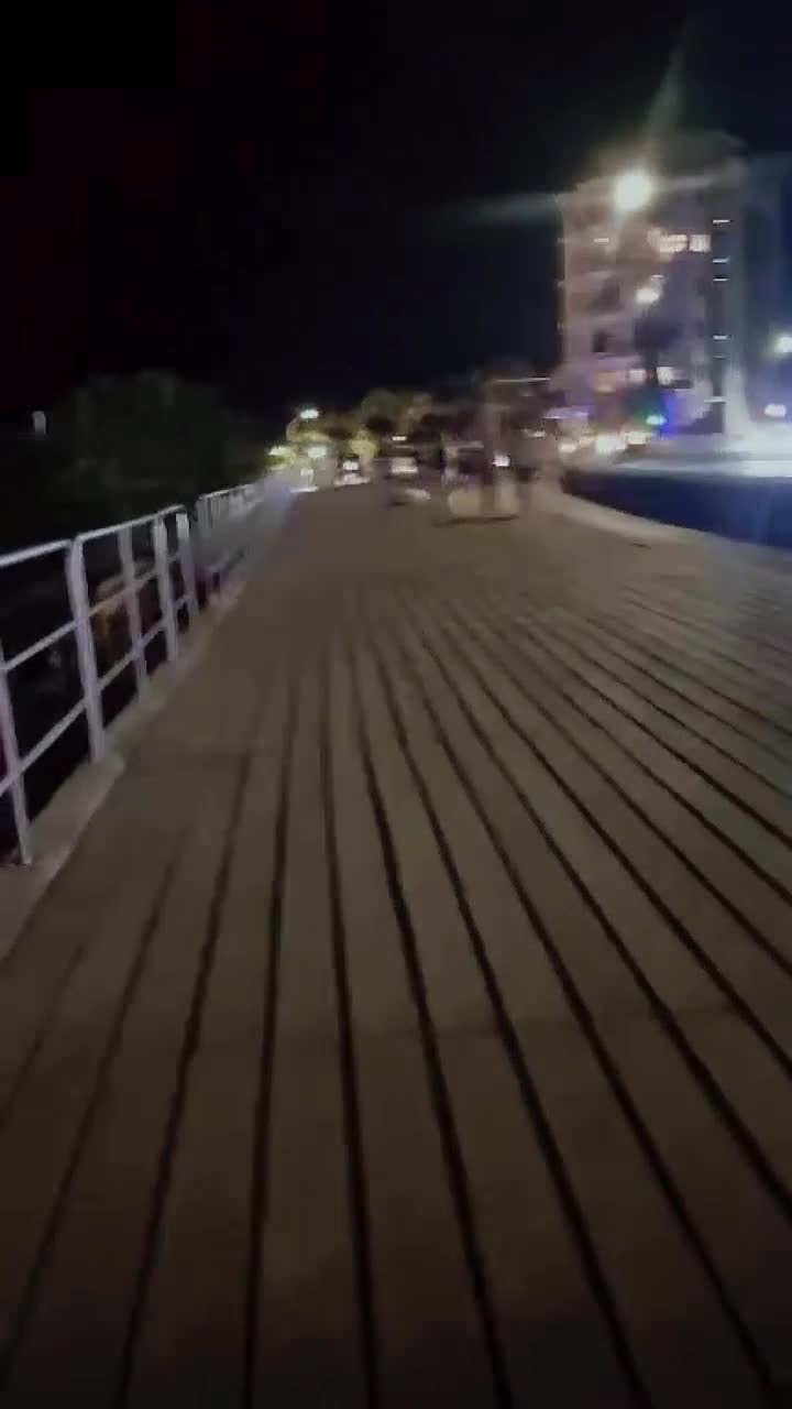 @Iris🇨🇾🇨🇾