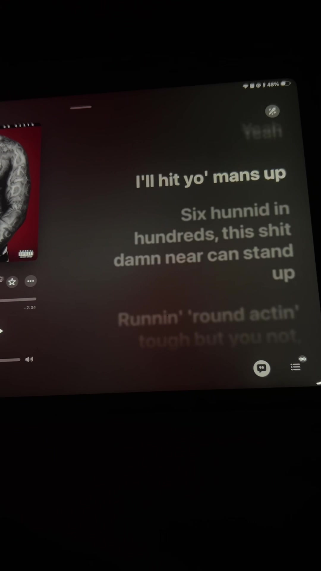@🎧