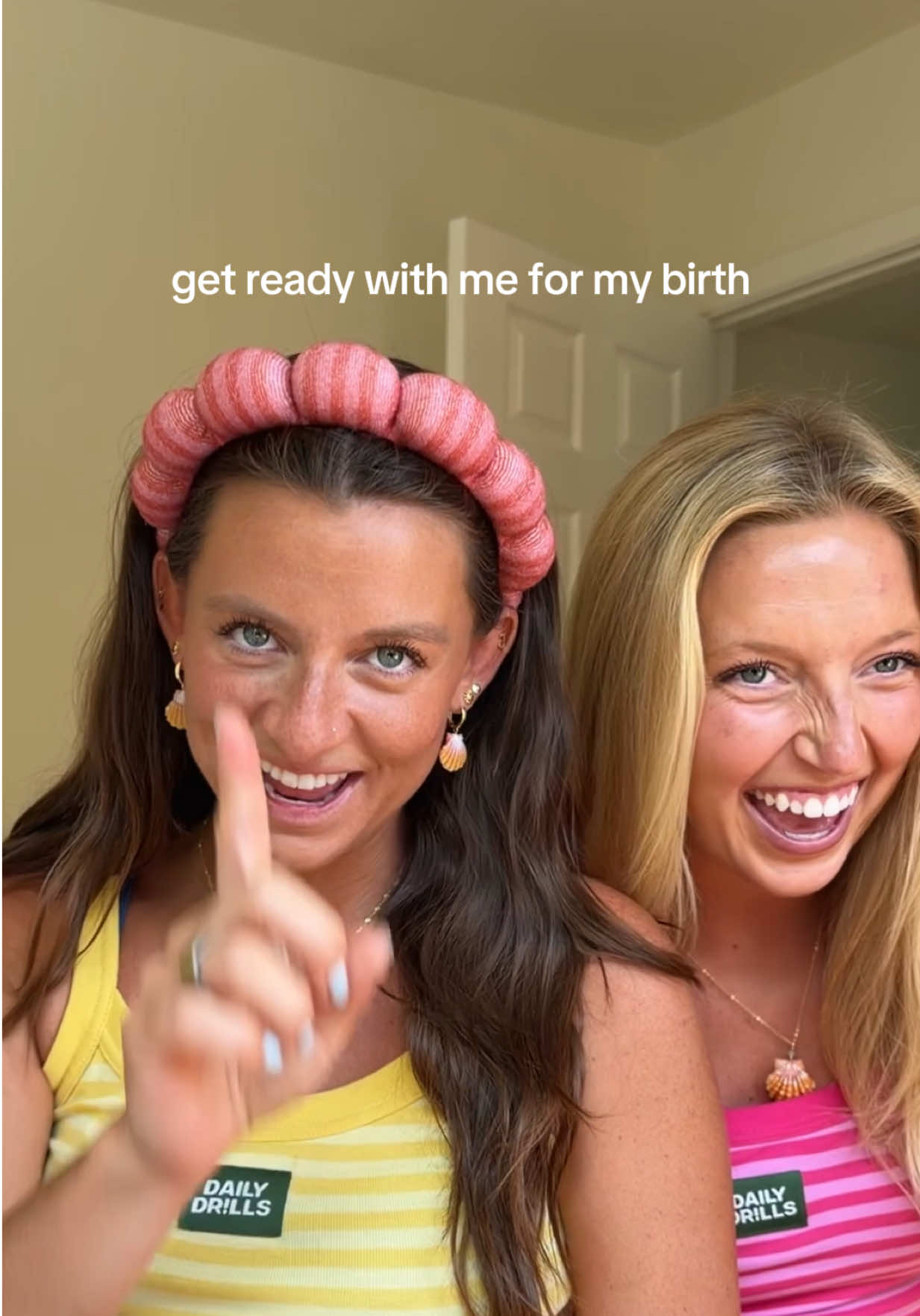 @nataliezacek