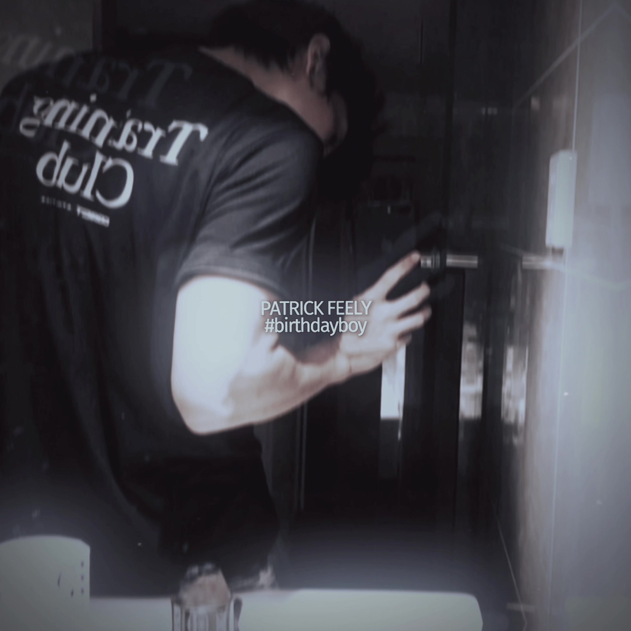 @care feely ˙⋆✮