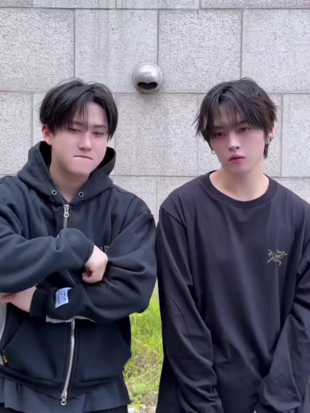 @โ
JINIRET โ