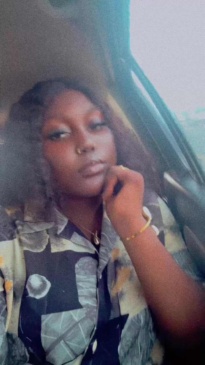 @Miss panda🐼🖤