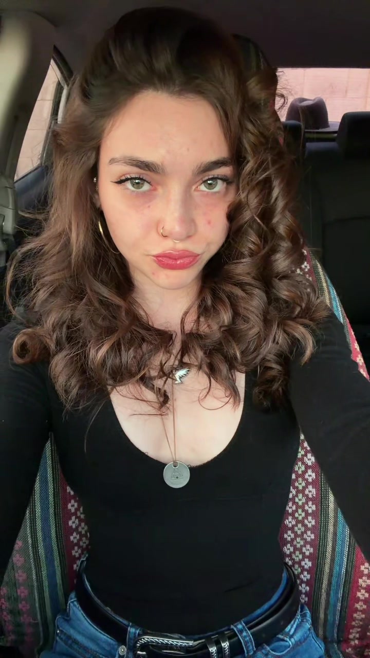 @mj