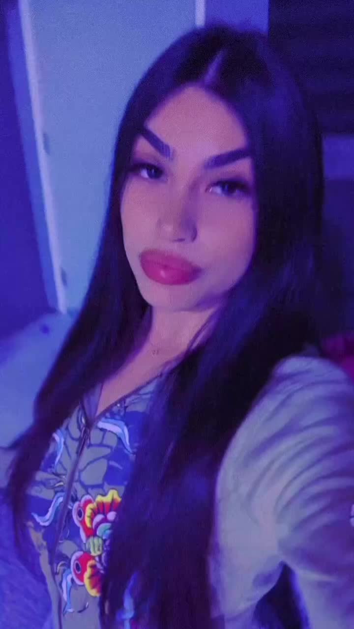 @jocelyyn