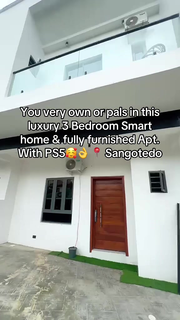 @toriadesignsandrealty