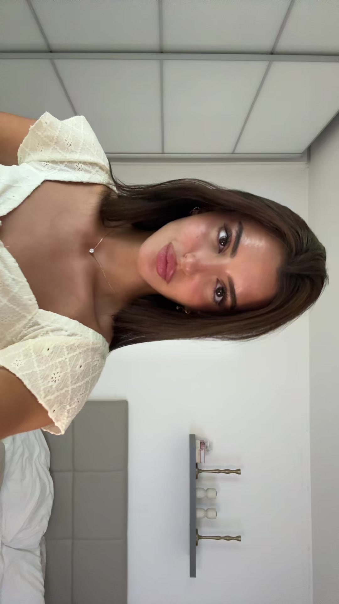 @זאת עם השמלות המפורסמות ✨