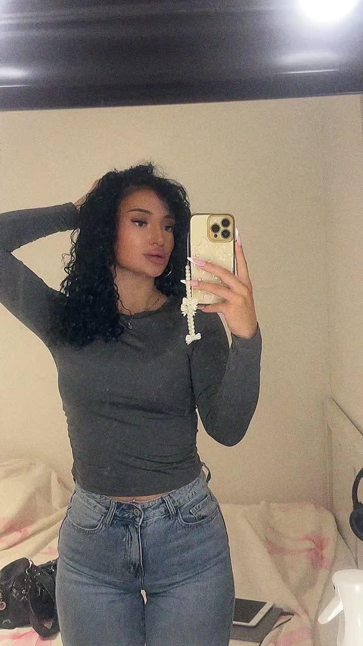 @Nika🧸