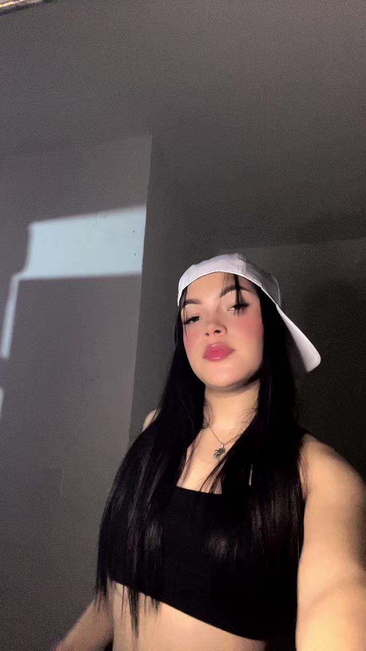 @Ana