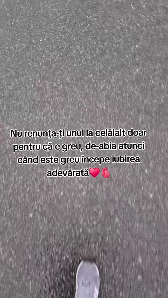 @𝓜𝓸𝓷𝓲𝓬𝓪 ♡