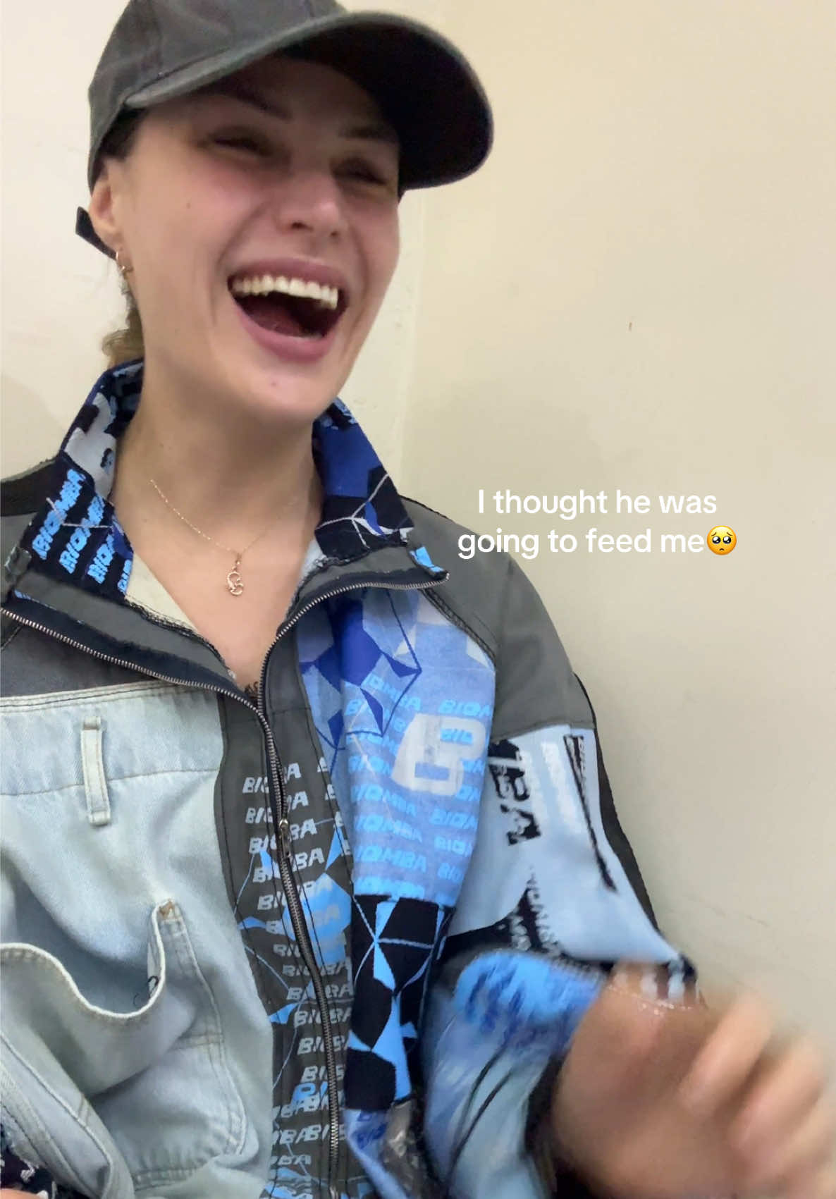 @DARIA | AI Artist & expat life