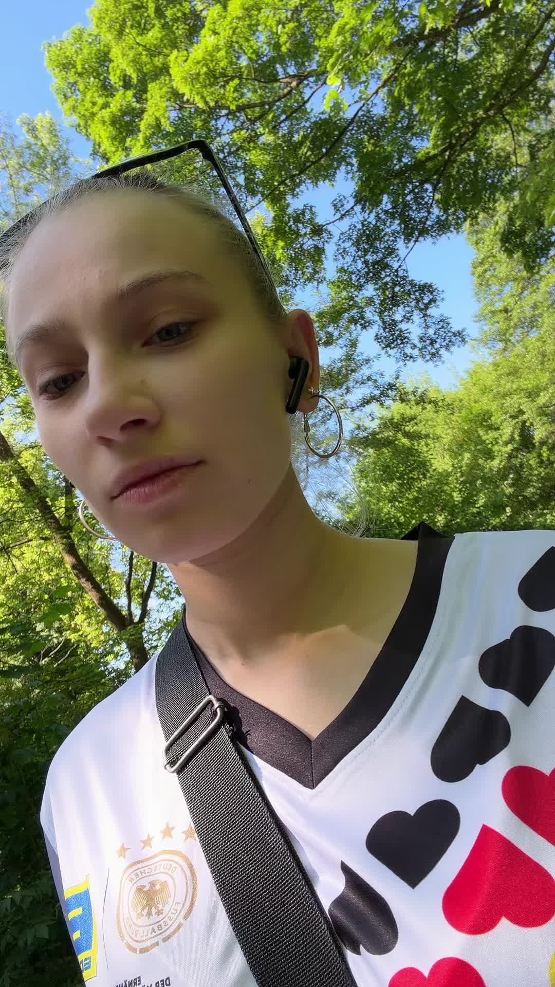 @Lena