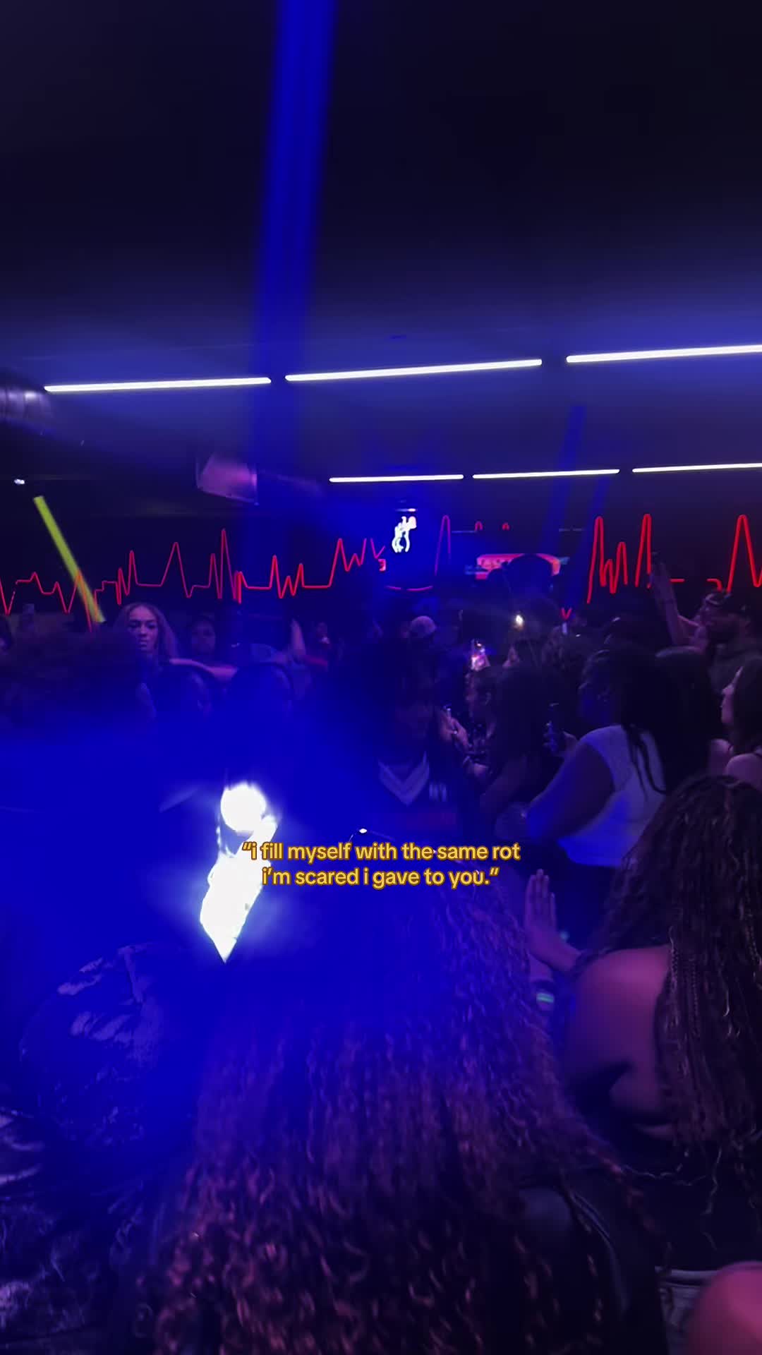 @𝔪𝔞𝔵𝔴𝔢𝔩𝔩
