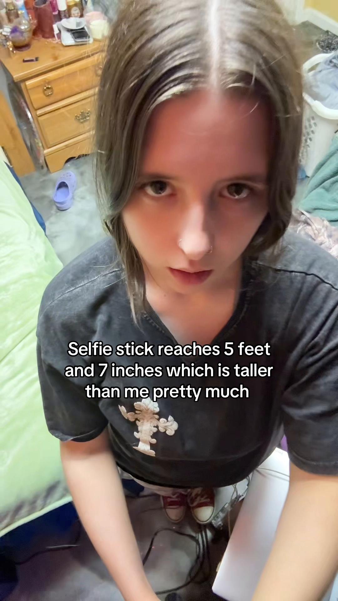 @<3
