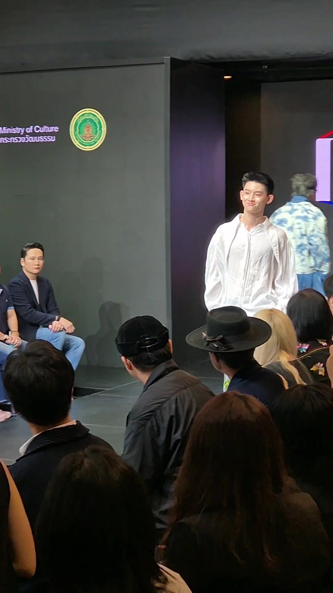 @เชื่อกูกูว่าสนุก