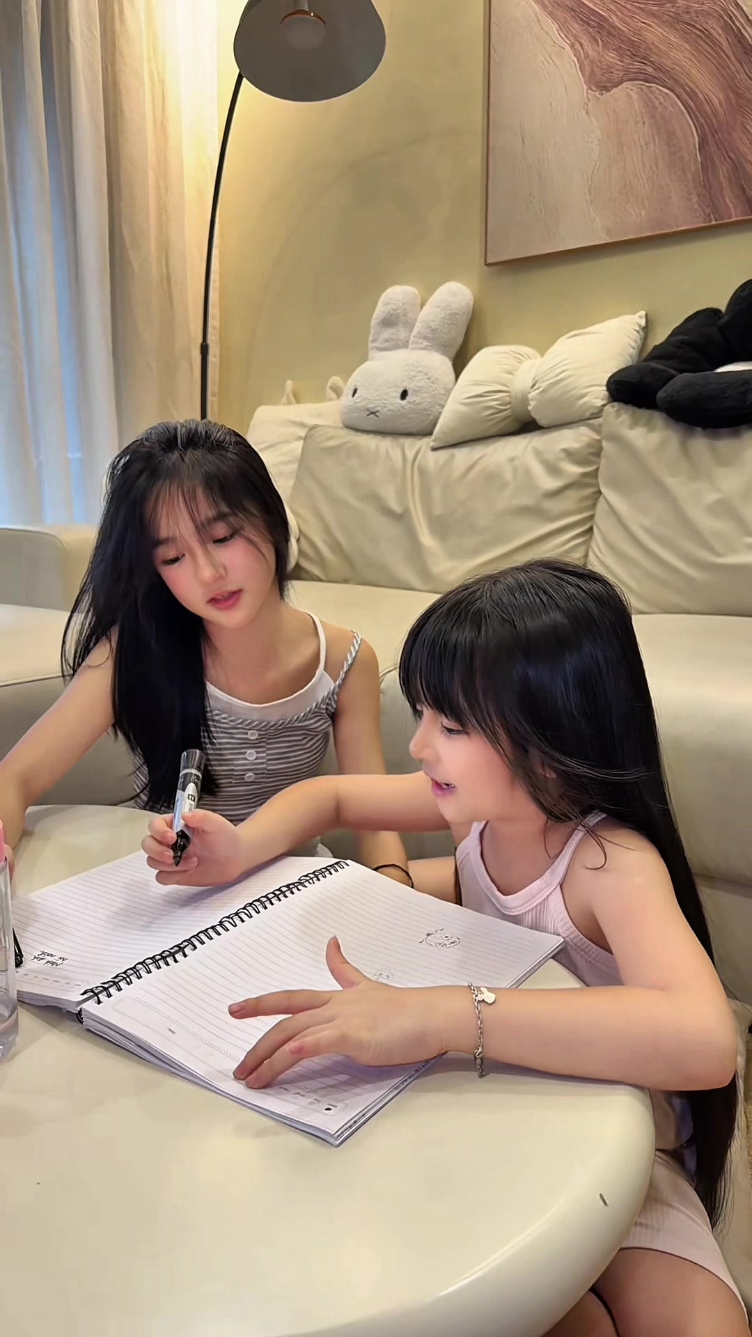 @Nguyễn Thị Cẩm Vân