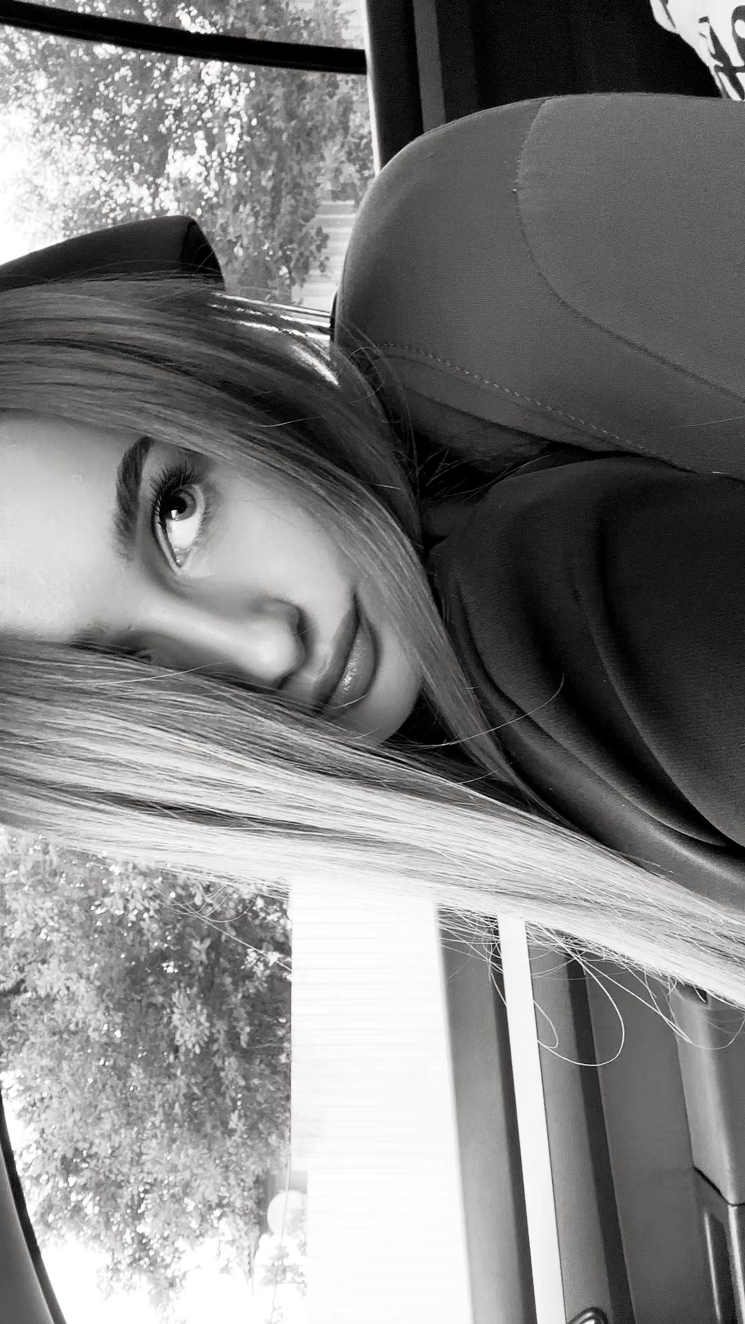 @VIKTORIAA.S