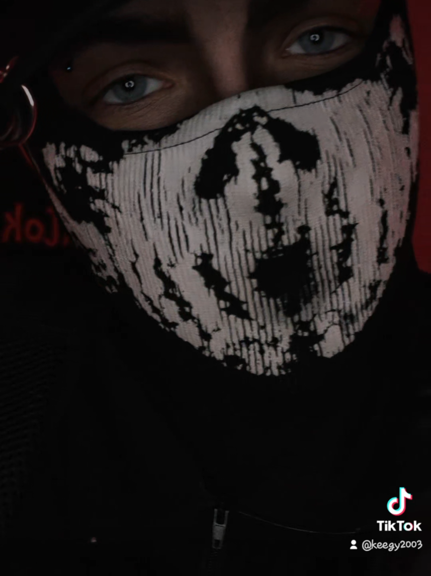@ℂ𝕒𝕝𝕝𝕤𝕚𝕘𝕟:𝕂𝕖𝕖𝕘𝕪
