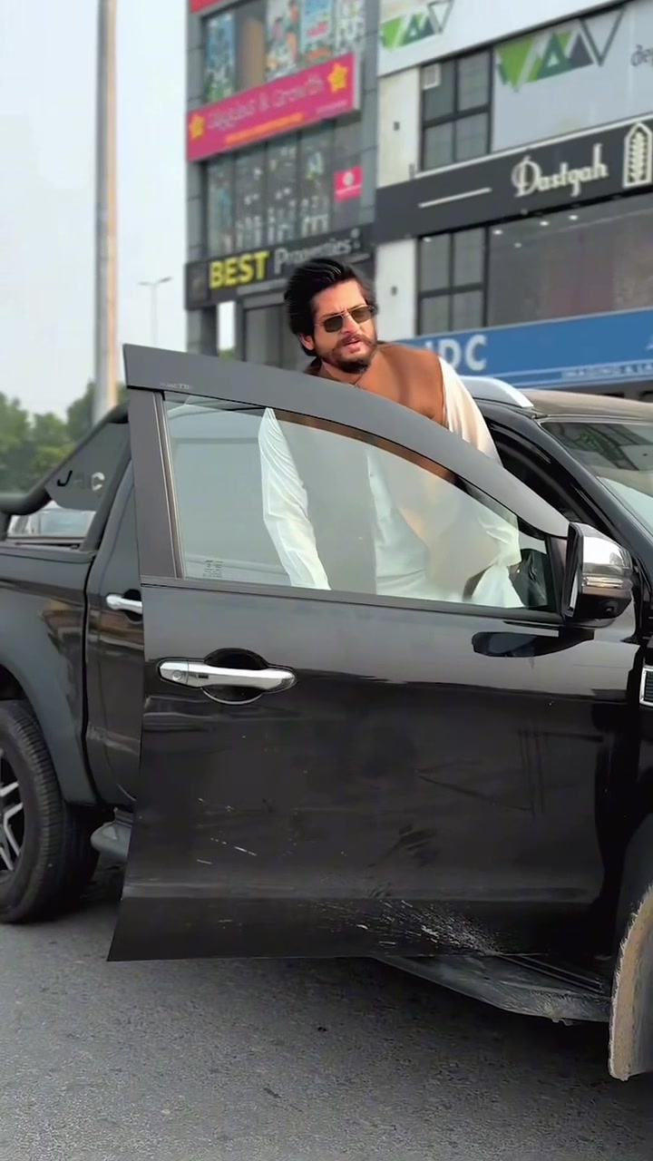 @Rizwan Sarwar fans
