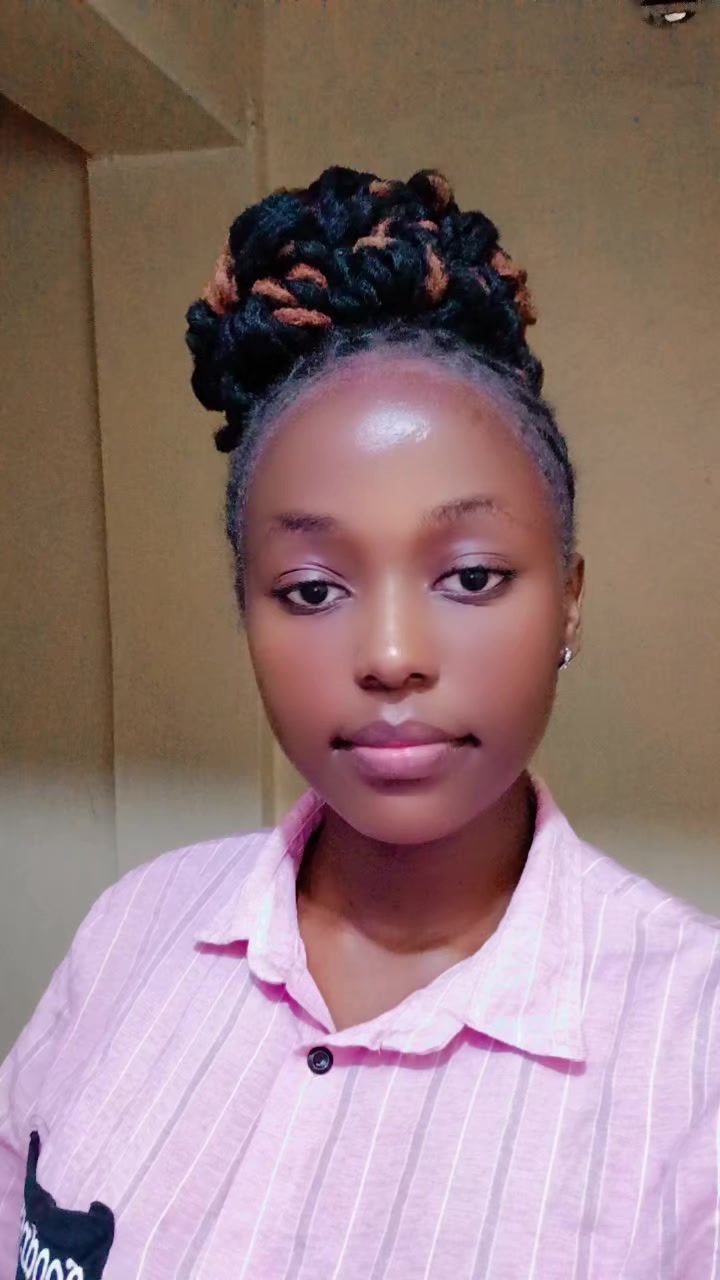 @😍😍Liz the mastermind 👸🧑&zwj;💻