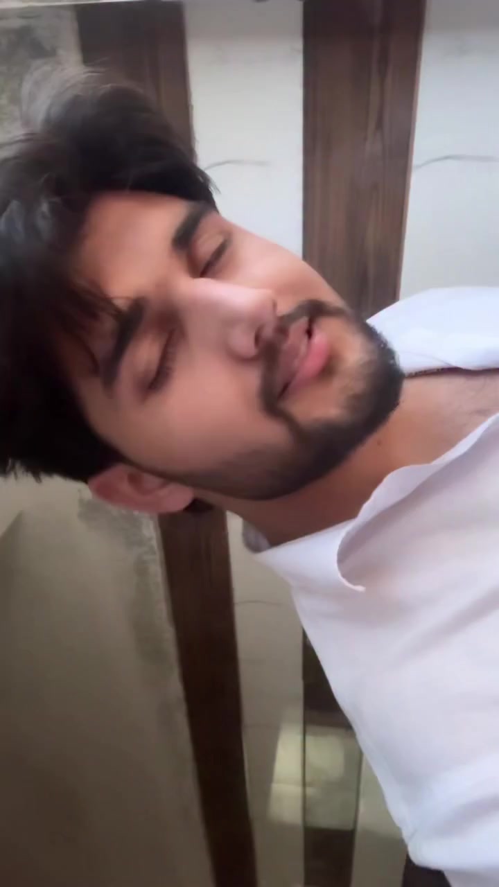 @Sahil___Maan
