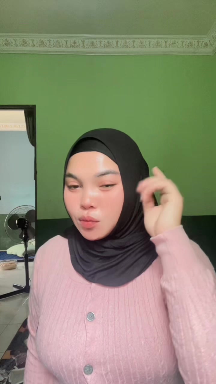 @Uyuy_jee🥀