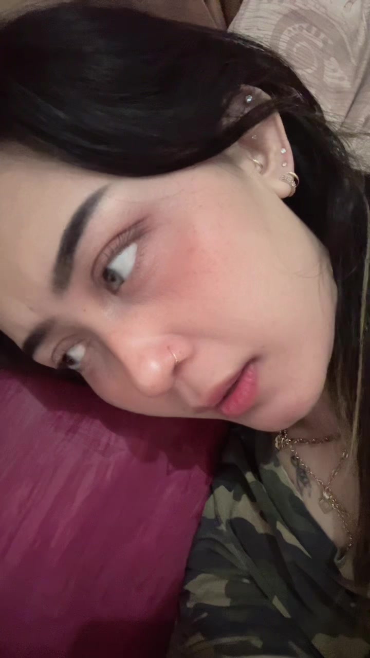 @DellaSantika22