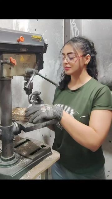@Daniela. 👩&zwj;🔧
