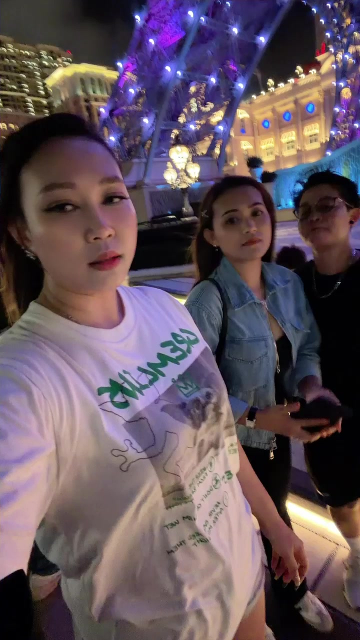 @Firlina