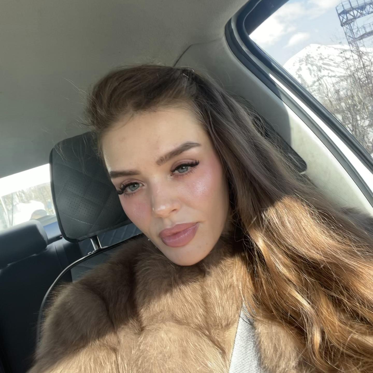 @Елена Тарабий